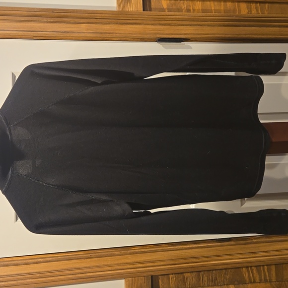 Base Layer - Picture 4 of 4